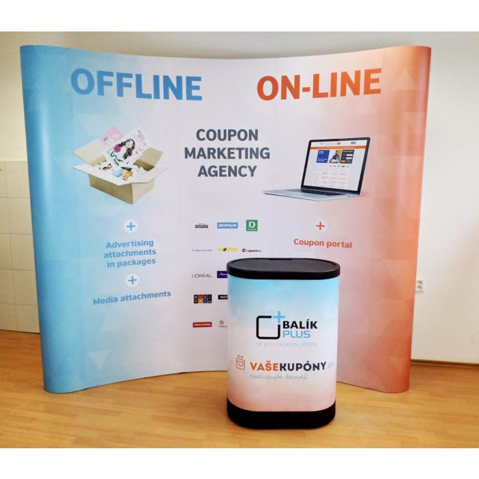 abgerundete Wand pop up 3x3 für die balikplus