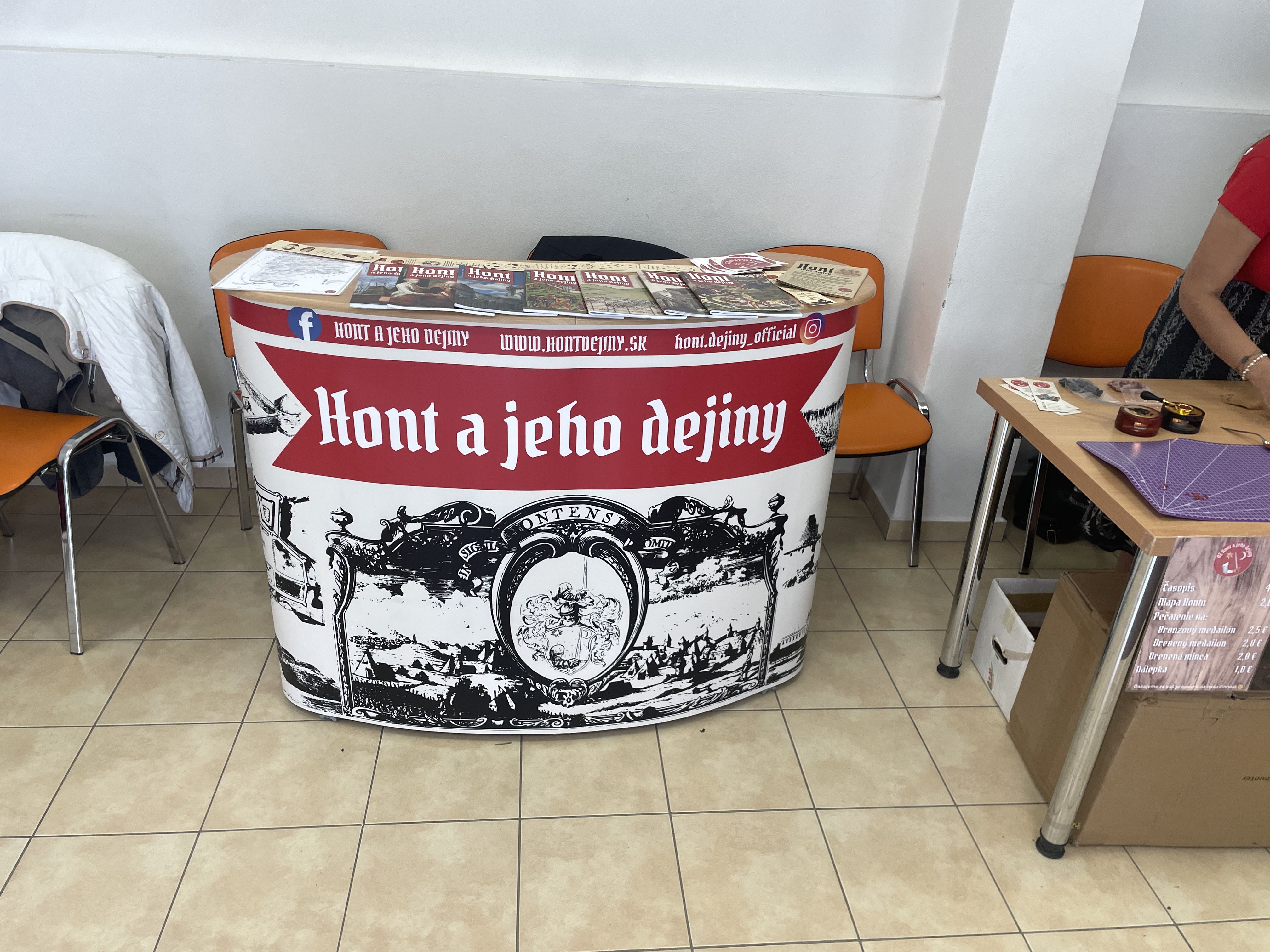 Präsentationstisch Max