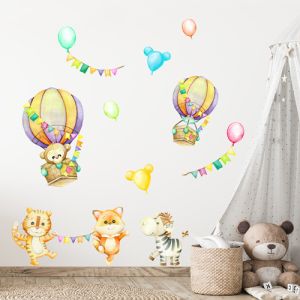 Wandsticker bunte Heißluftballons und tanzende Tiere
