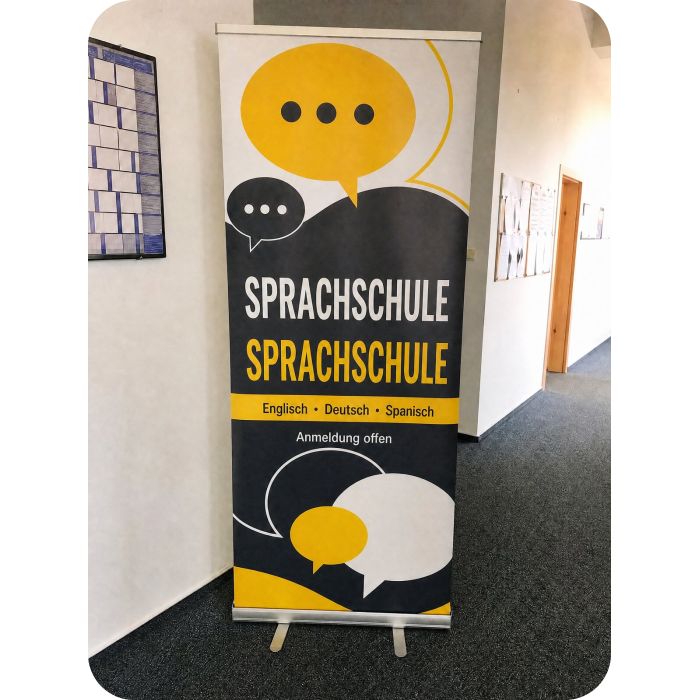 Roll Up Standard – in einer Sprachschule