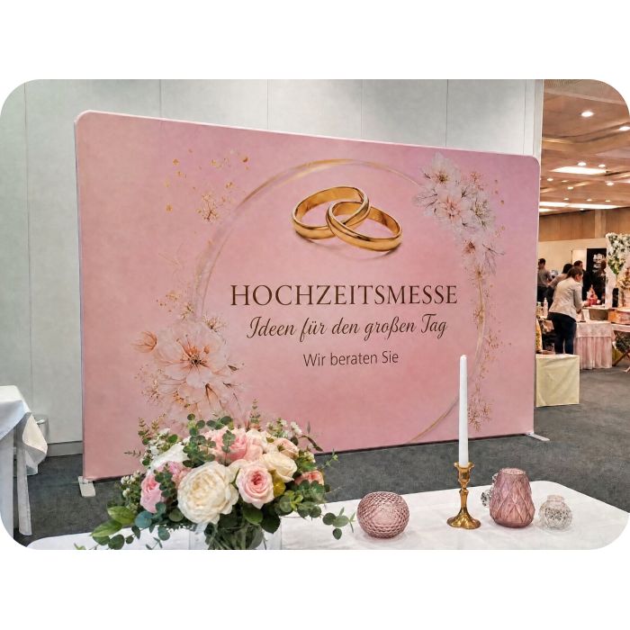 Präsentationswand aus Stoff – Hochzeitsmesse