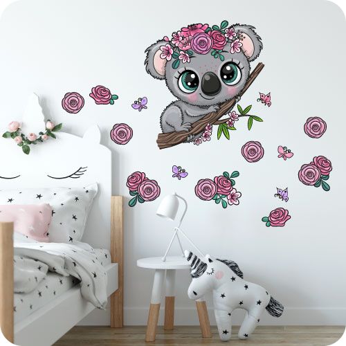 Koala mit Blumen und Schmetterlingen